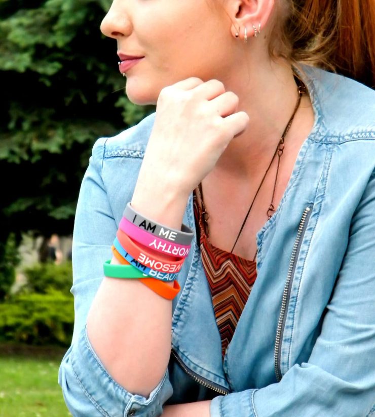 5 Reasons Why Athletes Wear Rubber Wristbands Honestly Fit